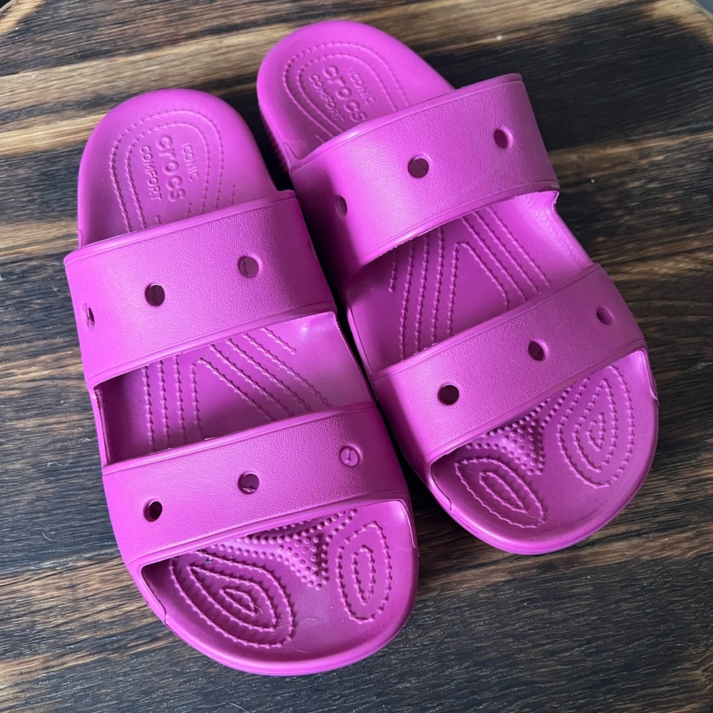 BNWT Crocs Slides Women’s Size 10 and Men’s Size 8